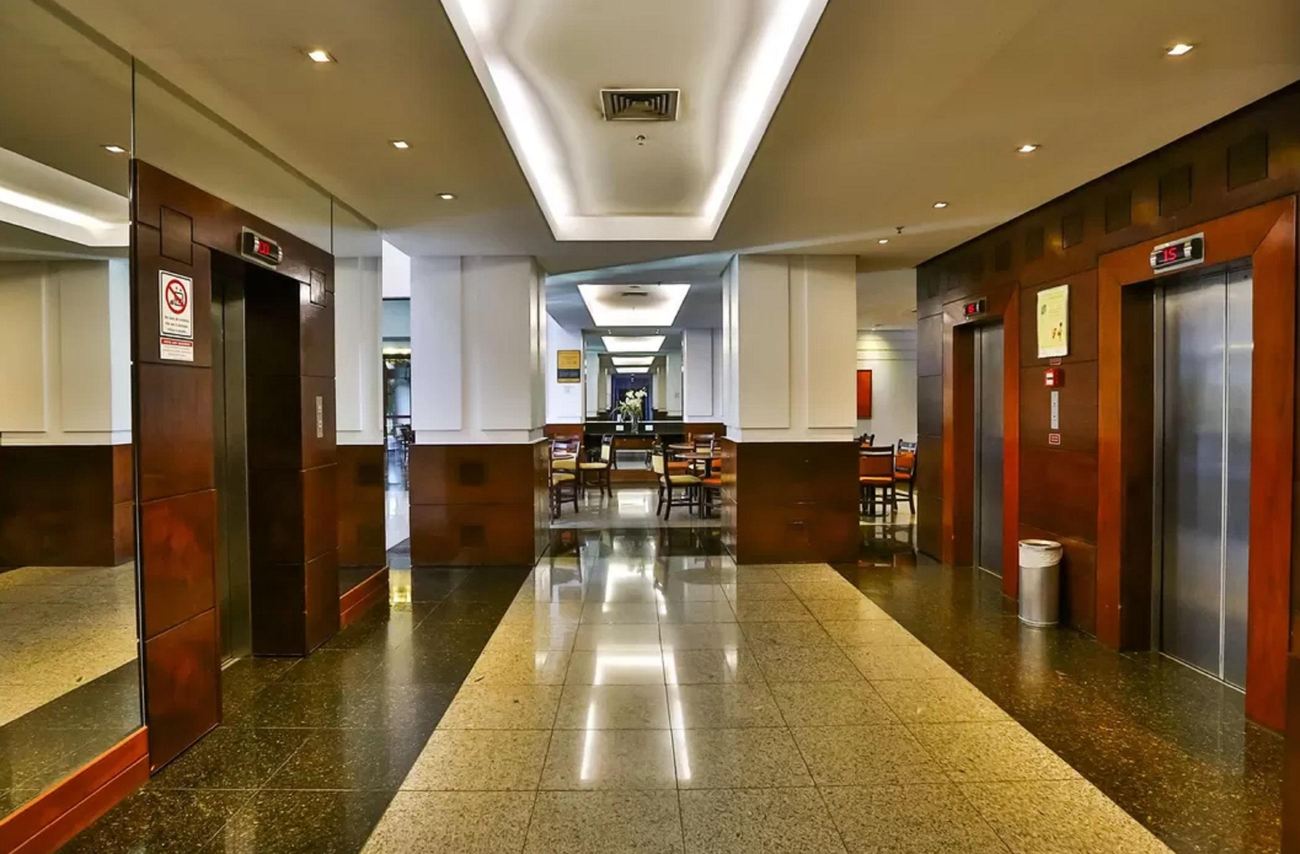 Metropolitan Hotel Бразилиа Экстерьер фото